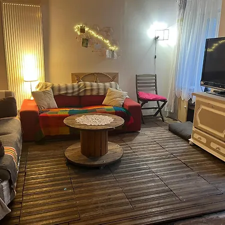 Chez Amelie Chambre-location Privatunterkunft Saint-Germain-dʼEsteuil