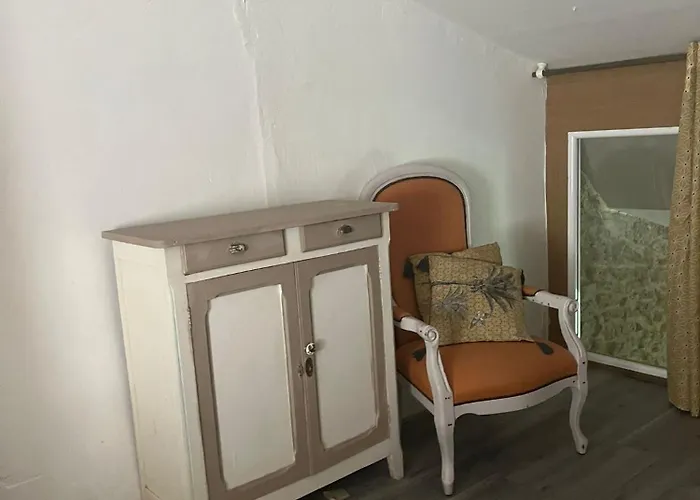 Chez Amelie Chambre-location * Saint-Germain-dʼEsteuil