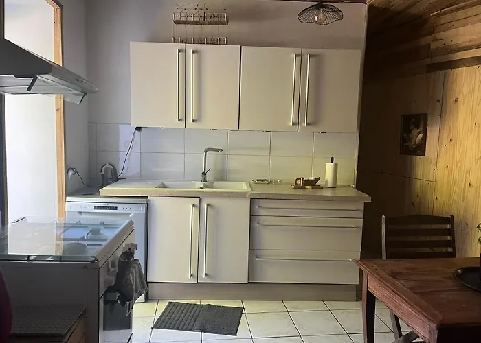 Chez Amelie Chambre-location Δωμάτια σε οικογενειακή κατοικία